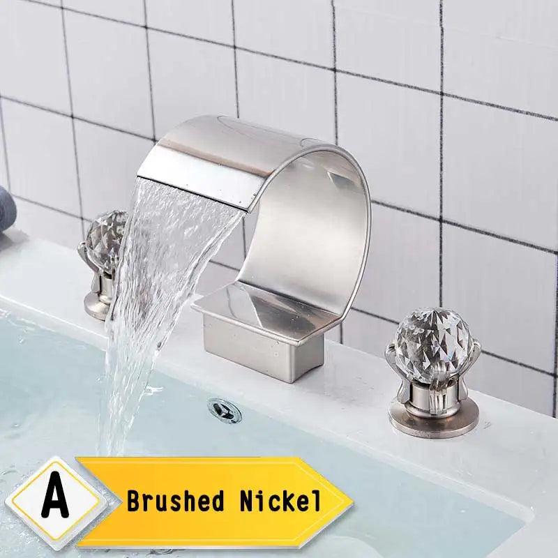 Bright Golden Waterfall Basin Faucet Dual Cristal Handle Widespread Bathroom Sink Mixer Tap Deck Mounted Bathtub Mixers Crane