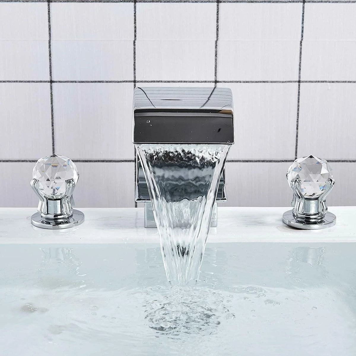 Golden Bathroom Basin Faucet Hot Cold Mixer Faucets Crystal Handle Waterfall Basin Faucet Torneira Taps Deck Mounted Sink Crane