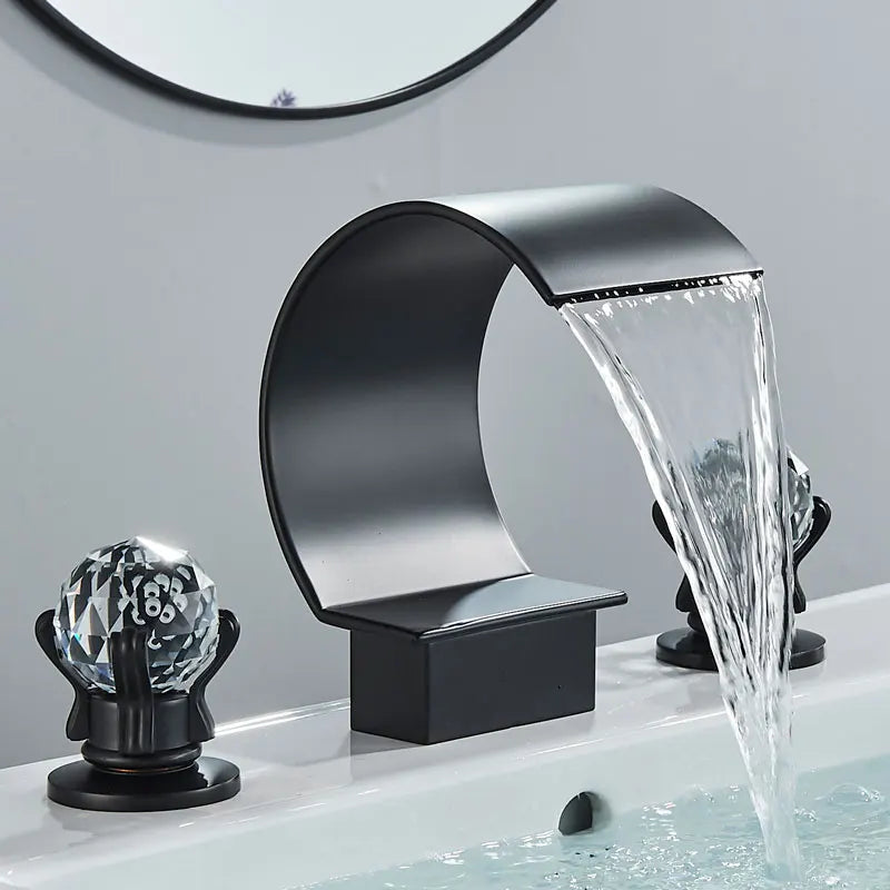 Golden Bathroom Basin Faucet Hot Cold Mixer Faucets Crystal Handle Waterfall Basin Faucet Torneira Taps Deck Mounted Sink Crane